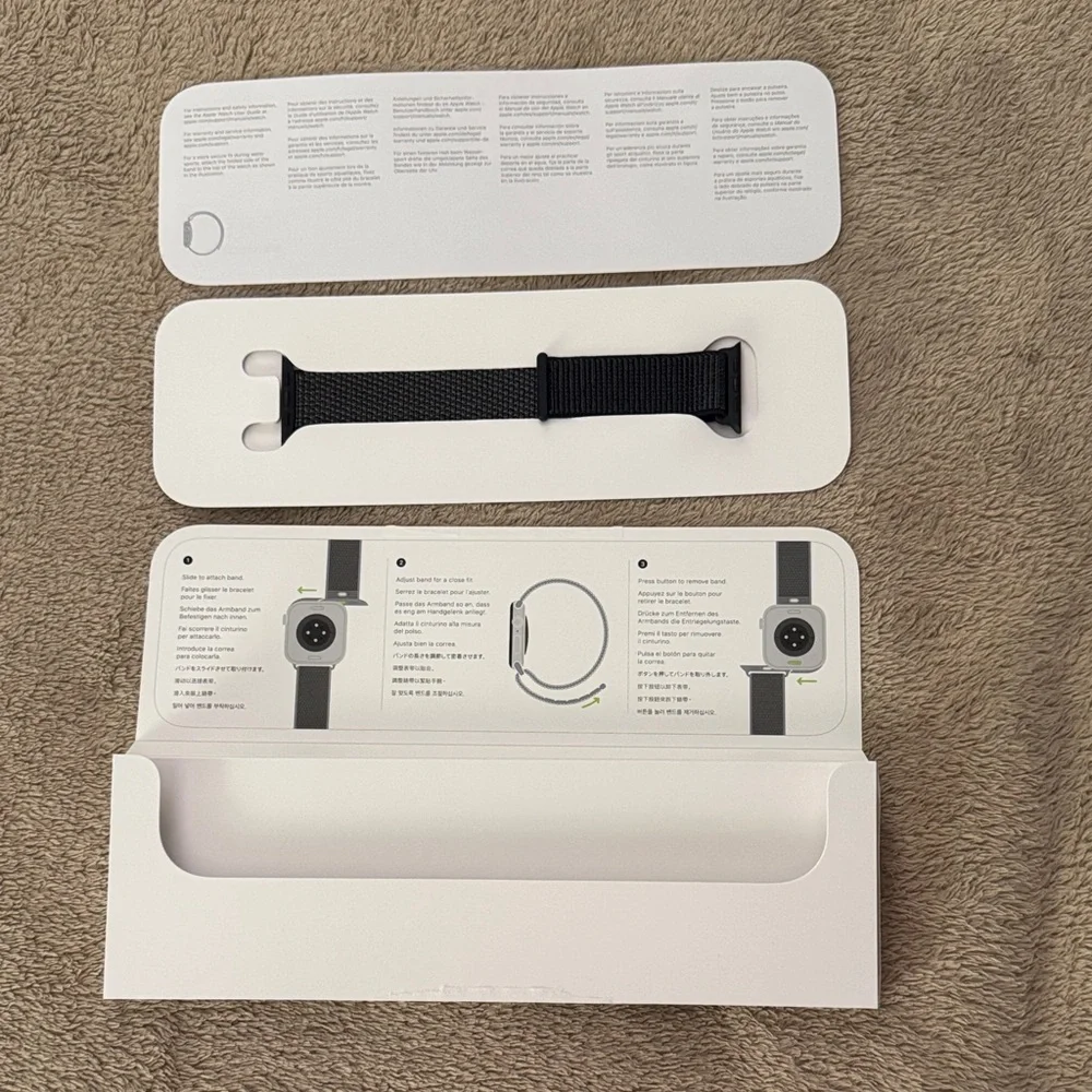 NWT - MFFG4AM/A Apple Watch 42mm - Dark Grey Sports Loop - Picture 4 of 5